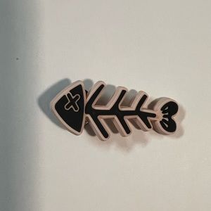 🎀20 for $15🎀 Croc shoe charm cat fish bone